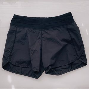 ivivva black running shorts